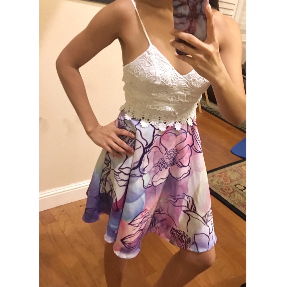 Pastel floral and lace short dress